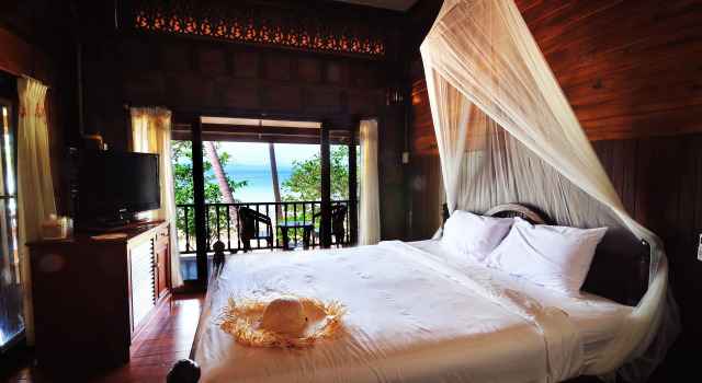 Вилла с балконом и с красивым видом из окна Koh Talu Island Resort