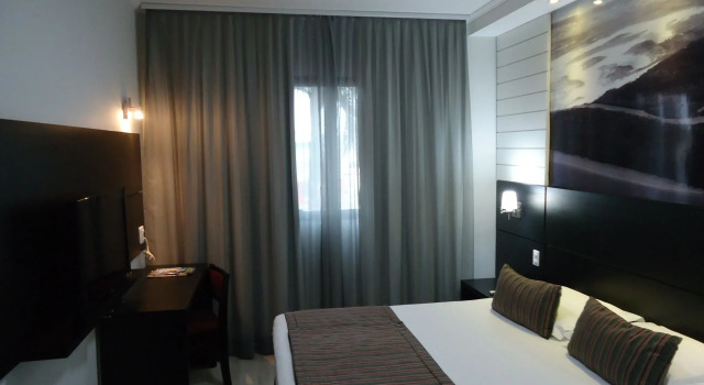 Двухместный номер Luxury Faro Hotel Taubaté