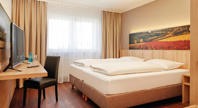 Двухместный номер Comfort H+ Hotel Stuttgart Herrenberg
