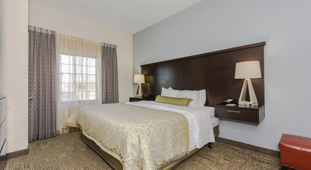 Двухместный номер Standard Staybridge Suites Grand Forks by IHG