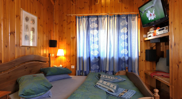 Номер Comfort Ohn-Bar Guesthouse