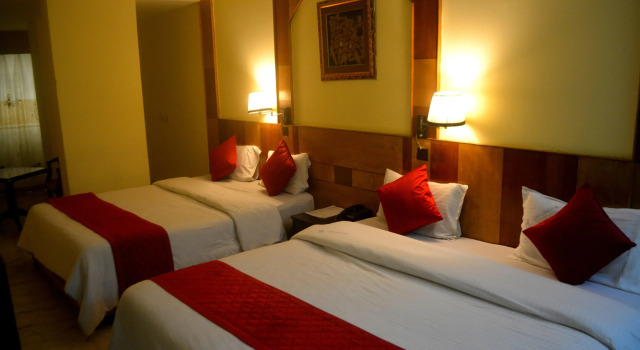 Четырёхместный номер Deluxe Hotel City Centaur