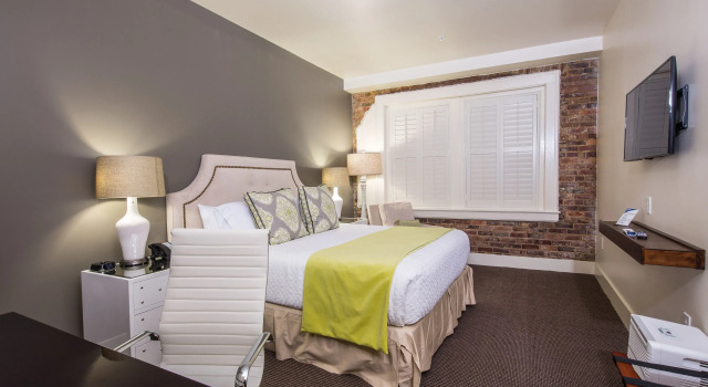 Двухместный номер Standard Hotel Florence, Tapestry Collection by Hilton