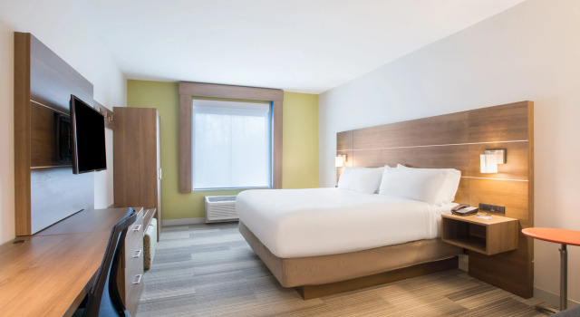 Двухместный номер Standard Holiday Inn Express & Suites Owings Mills-Baltimore Area by IHG