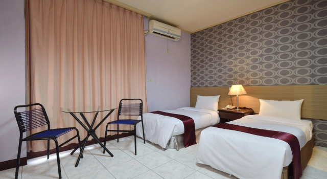 Двухместный номер Standard Jiuning Business Hotel