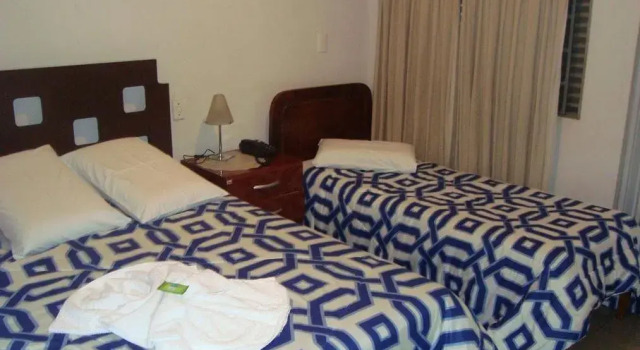 Номер Standard Hotel Athenas e Convenções
