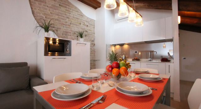 Апартаменты с 2 комнатами City Apartments Rialto Market