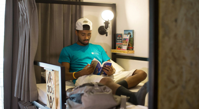 Кровать в общем номере Light Hostel - Tainan