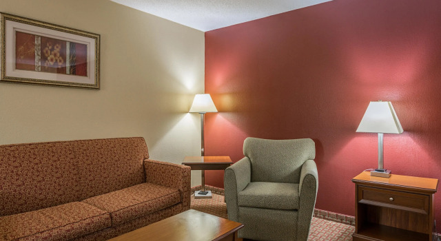 Двухместный люкс Standard Red Roof Inn & Suites Little Rock