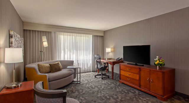 Люкс c 1 комнатой Courtyard by Marriott San Diego Central
