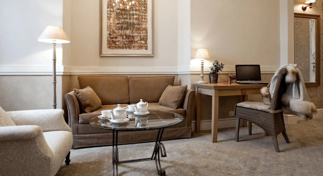 Полулюкс Art Hotel