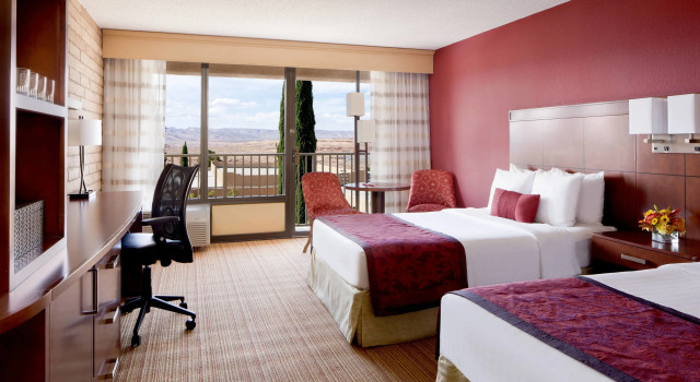 Четырёхместный номер Standard Courtyard Page at Lake Powell