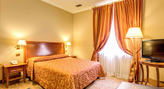 Четырёхместный номер Standard Hotel Oceania