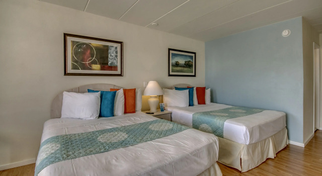 Четырёхместный номер Standard Daytona Inn and Suites