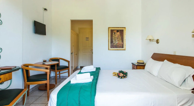 Одноместный номер Standard с видом на горы Отель Paradise Inn