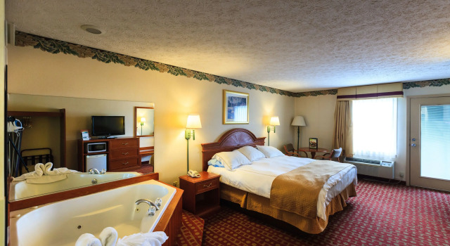 Номер Standard Park Grove Inn