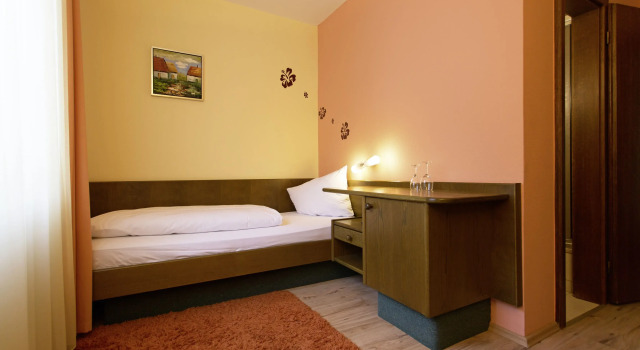 Номер Economy Hotel Restaurant Kurparkblick inkl Pfalzcard