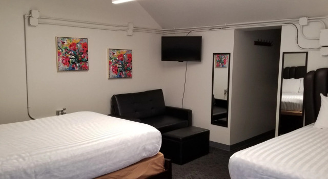 Четырёхместный номер Standard Deep Water Inn