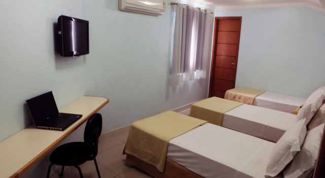 Трёхместный номер Standard Pompeu Rio Hotel