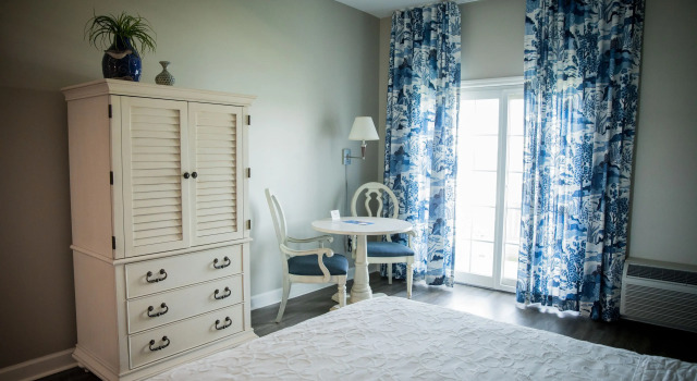 Номер Standard Bay Pointe Inn