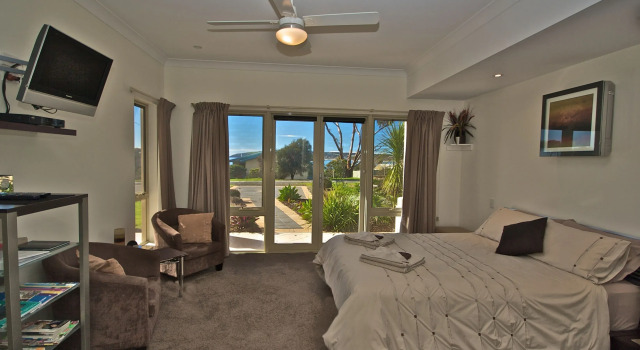 Апартаменты Searenity Holiday Accommodation