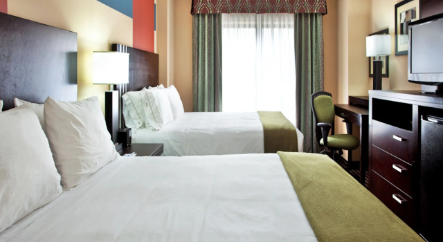 Номер Standard Holiday Inn Express Hotel & Suites La Place by IHG