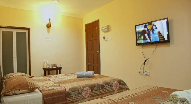 Трёхместный номер Standard с видом на море Penarak Bamboo Beach Motel