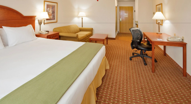 Номер Standard Holiday Inn Express Hotel & Suites Frackville by IHG