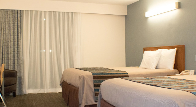 Четырёхместный номер Deluxe Good Nite Inn Redwood City - San Francisco Airport