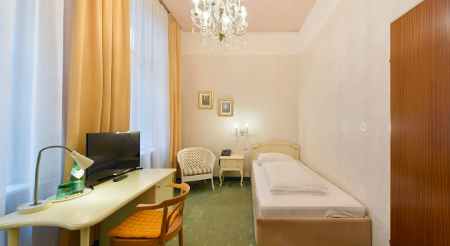 Одноместный номер Standard Hotel Pension Baronesse