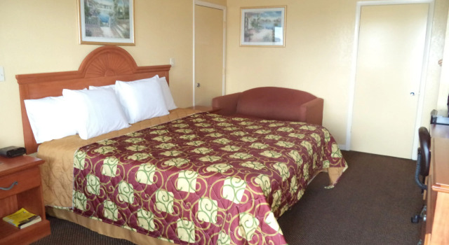 Двухместный номер Standard Americas Best Value Inn Buda