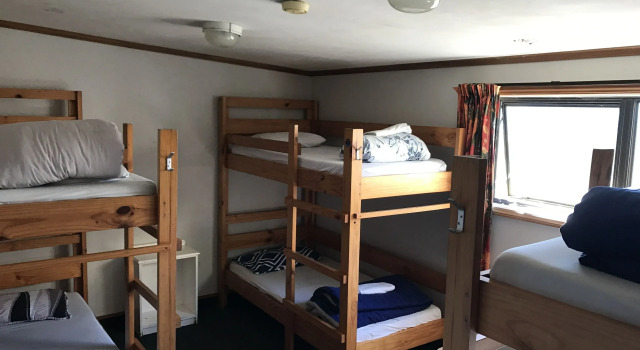 Кровать в общем номере Rainbow Lodge - Hostel