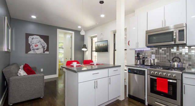 Апартаменты Hamilton Heights Stylish Apartments