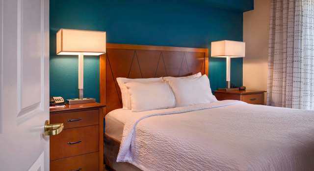 Люкс Residence Inn Silver Spring