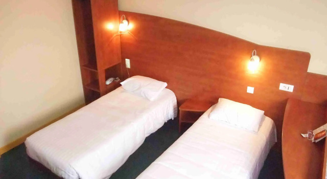 Двухместный номер Standard Adams Hotel