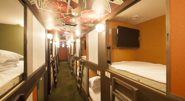 Кровать в общем номере (мужской номер) Centurion CABIN & SPA KYOTO