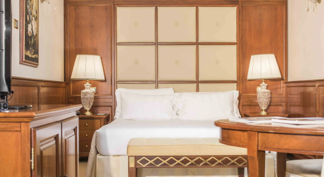 Двухместный люкс Luxury Golden Tower Hotel & Spa