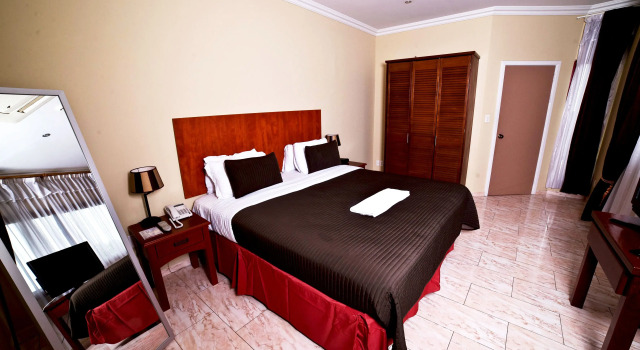 Standard cameră Hotel Elegance N.V.