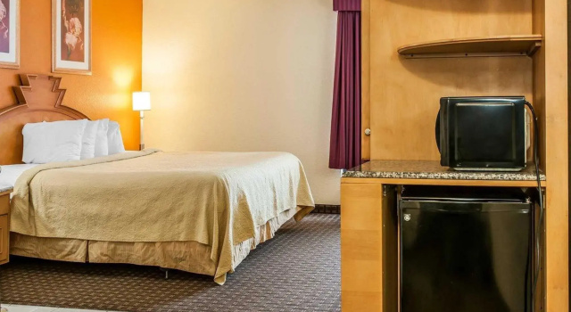 Двухместный люкс Quality Inn & Suites Shelbyville I-74
