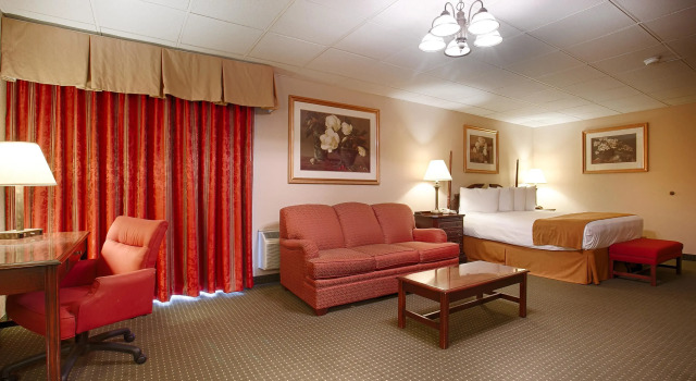 Firedobbelt suite Rodeway Inn McPherson East