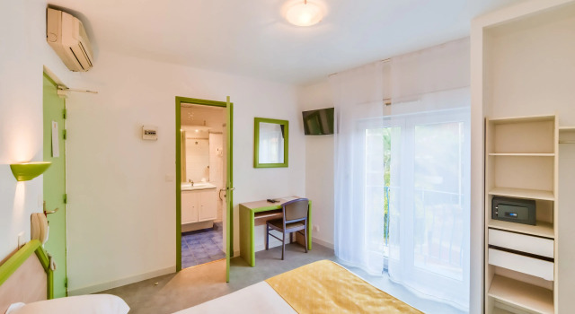 Номер Comfort Hotel Provencal