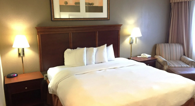 Двухместный номер Standard Country Inn & Suites by Radisson, Atlanta Downtown