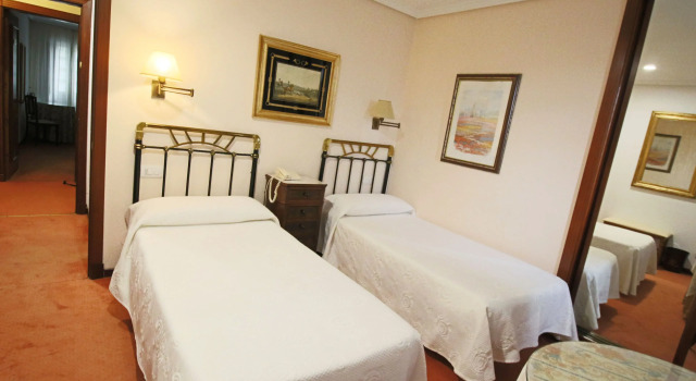 Двухместный номер Standard Hotel Santillana