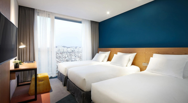 Standard triplă cameră L7 HONGDAE by LOTTE HOTELS