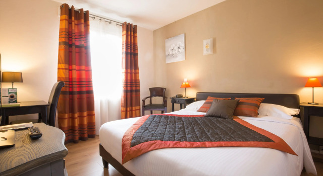 Двухместный номер Comfort Logis Hotel Le Petit Casset