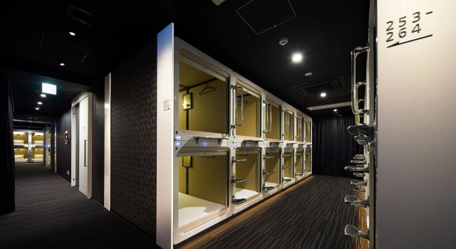 Мужская капсула Tokyo Ariake Bay Hotel