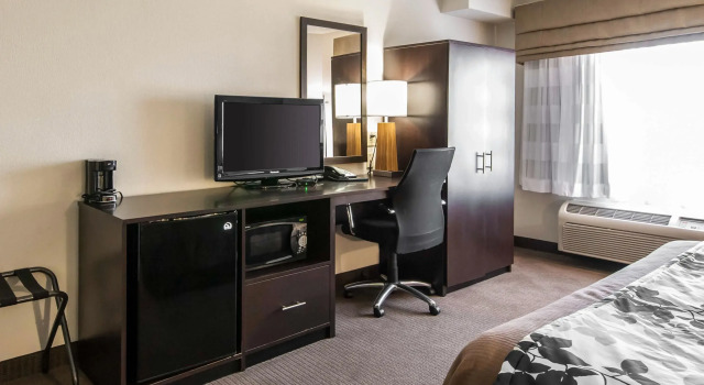 Номер Standard Sleep Inn Saint Charles North