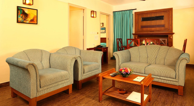 Апартаменты Standard с 3 комнатами Riviera Suites
