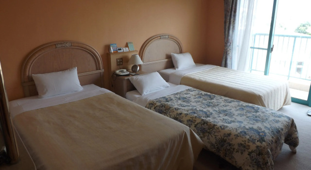 Трёхместный номер Standard Hotel Bell Harmony Ishigaki Island
