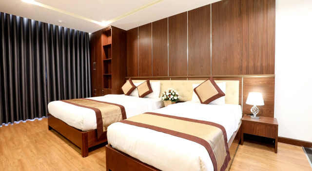 Трёхместный номер Семейный с видом на улицу Prague Hotel